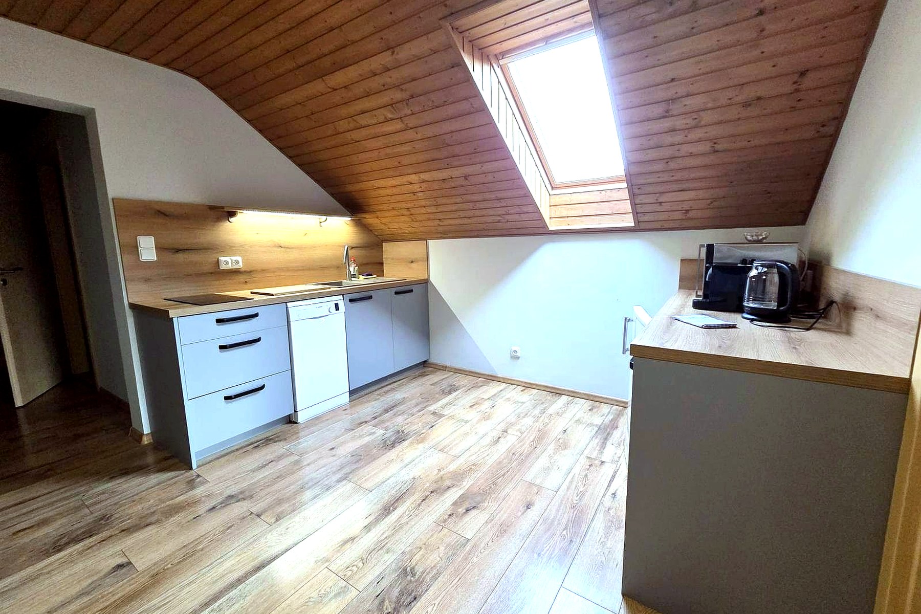 Apartmán 2 – plně vybavená kuchyň, Apartmány Sára